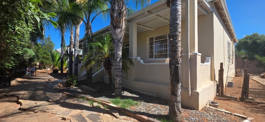 3 Bedroom Property for Sale in Upington Northern Cape